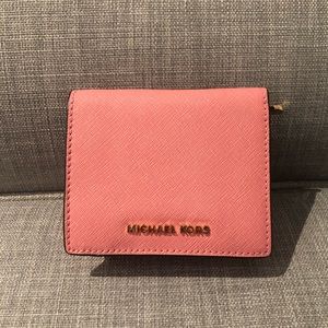 Michael Kors Jet Set Travel Bifold Wallet Pink